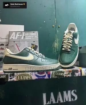 Green Nike Airforce 1 (Sued and Leather )