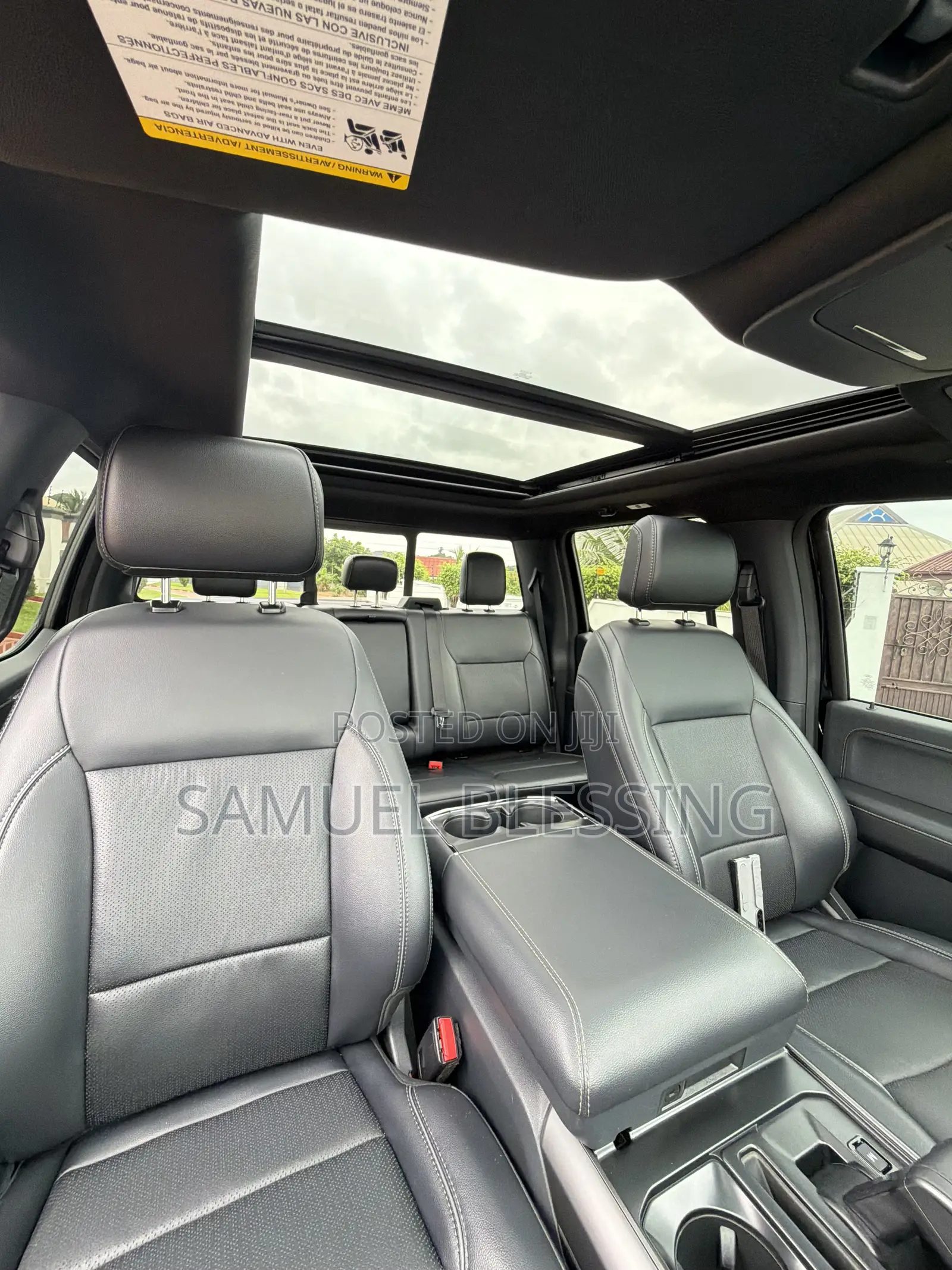 Ford F-150 LARIAT 4WD SuperCrew 5.5' Box 2025 Black