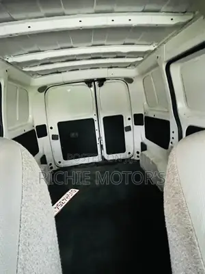 Nissan NV200 2019 White
