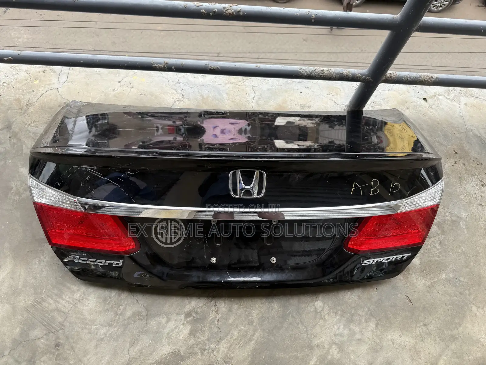2013 2015 Honda Accord Sedan Rear Trunk Lid With Camera Oem
