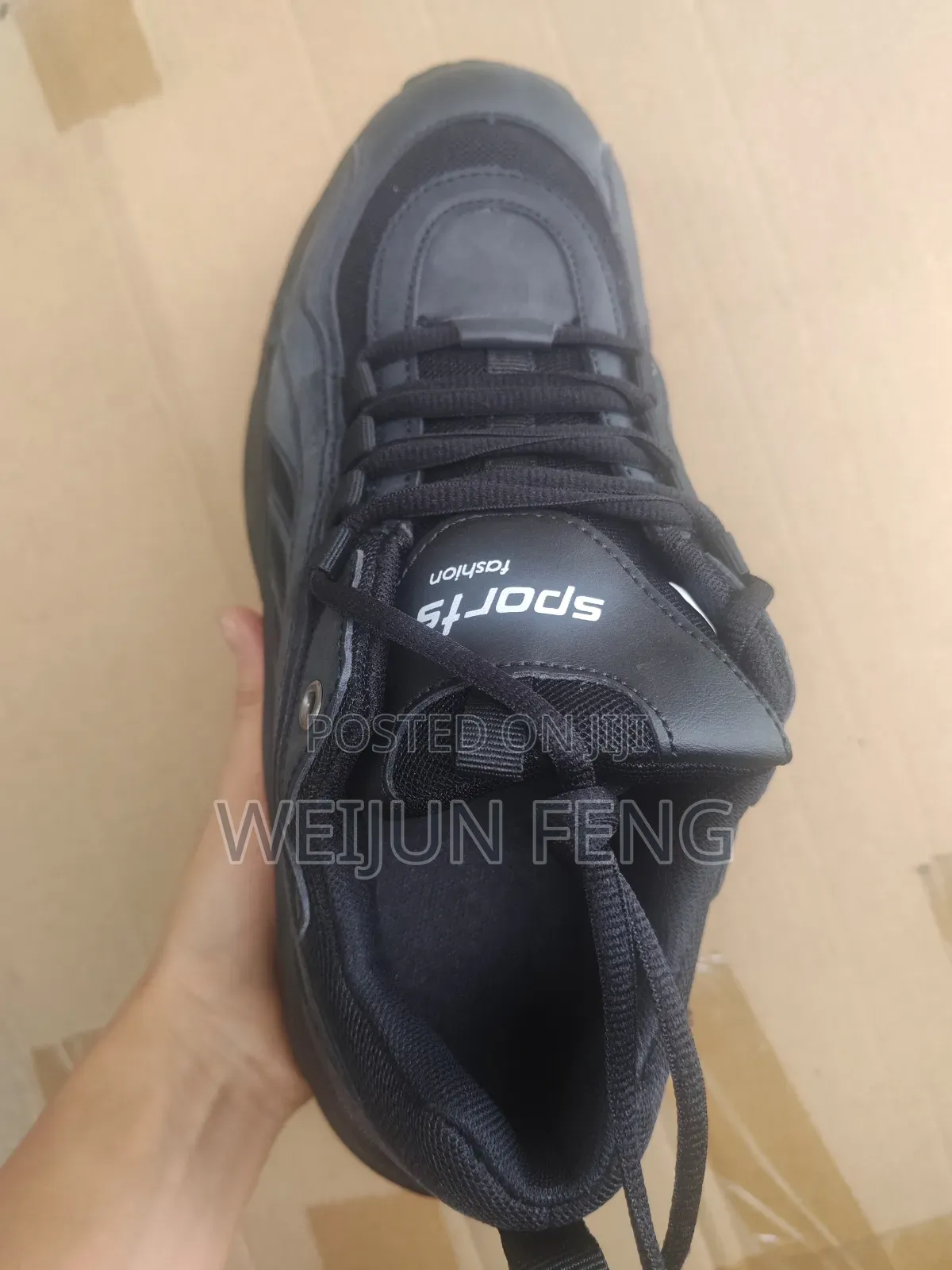 Black Shoe