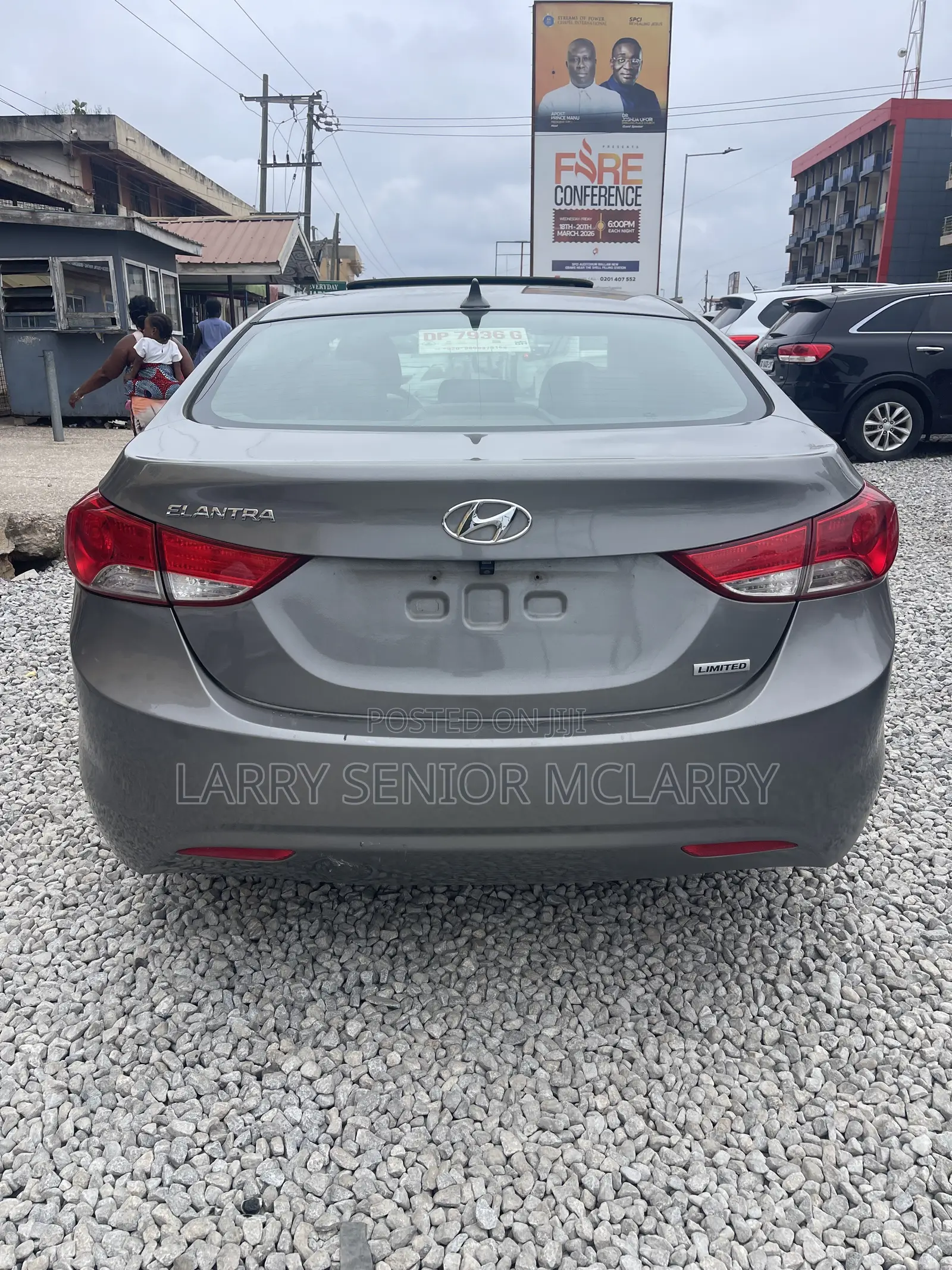Hyundai Elantra Limited Sedan FWD (1.8L 4cyl 6A) 2013 Gray