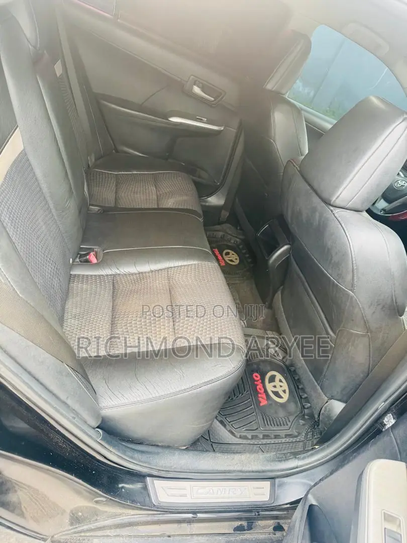 Toyota Camry SE 4dr Sedan (2.5L 4cyl 6A) 2014 Black