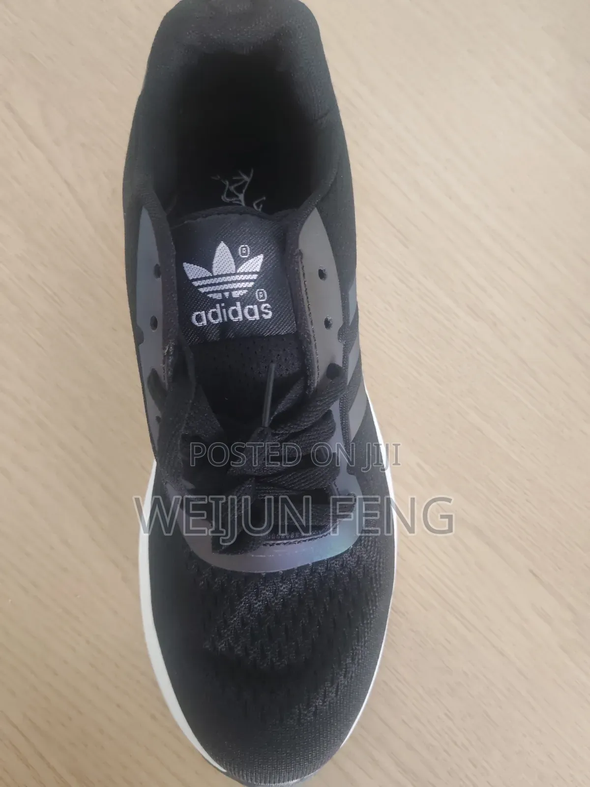 Sports Shoes