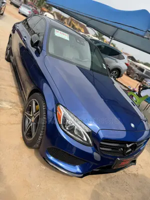 Mercedes-Benz C300 Luxury 4matic Sedan AWD (2.0L 4cyl 7A) 2017 Blue