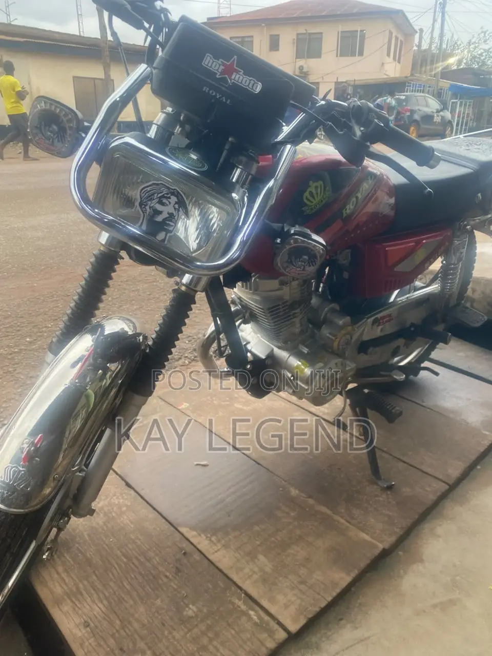 New Royal RY125 2026 Red