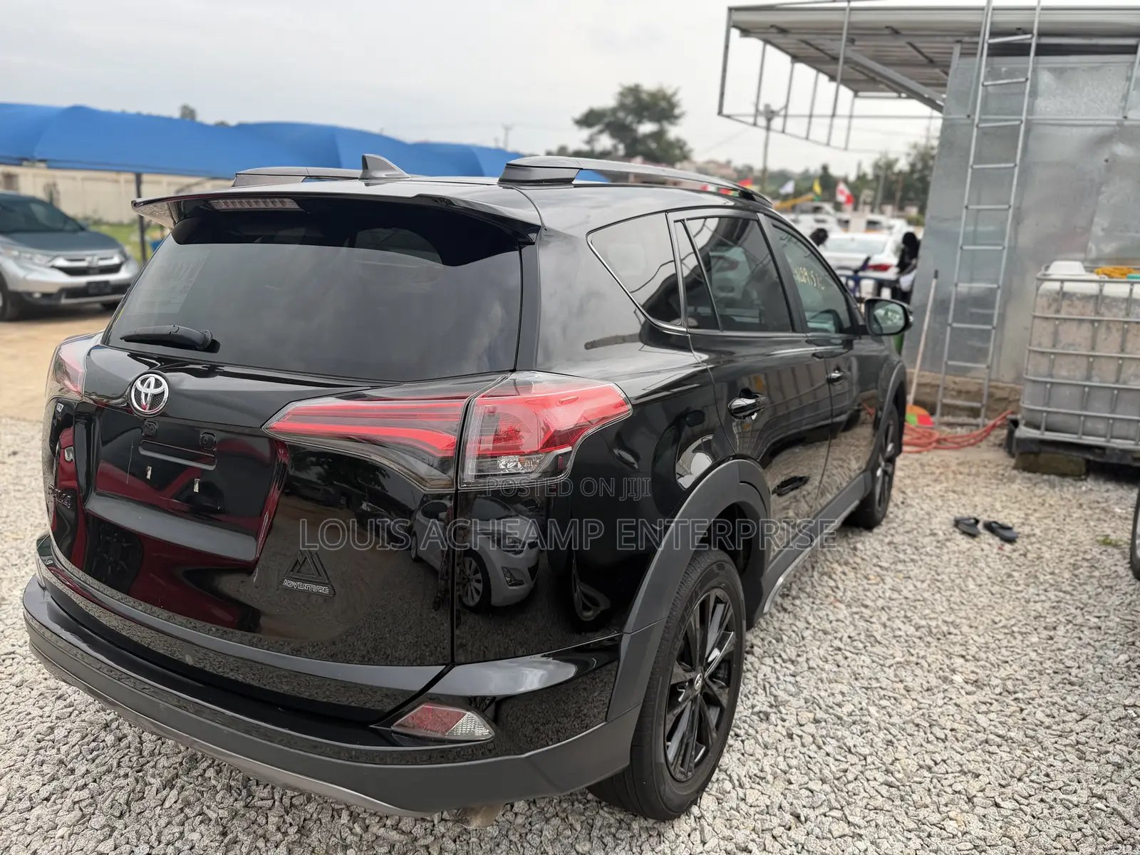 Toyota RAV4 XLE 4dr SUV (2.5L 4cyl 6A) 2018 Black