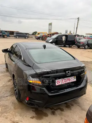 Honda Civic Touring 4dr Sedan (1.5L 4cyl) 2017 Black
