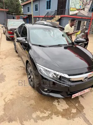 Honda Civic Touring 4dr Sedan (1.5L 4cyl) 2017 Black