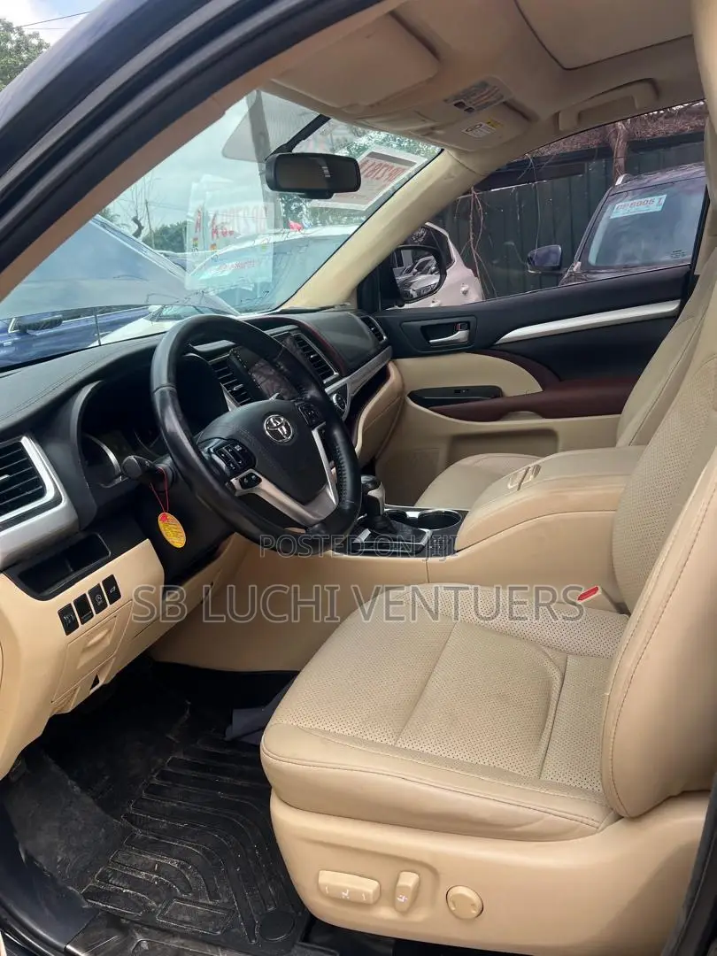 Toyota Highlander 2017 Black