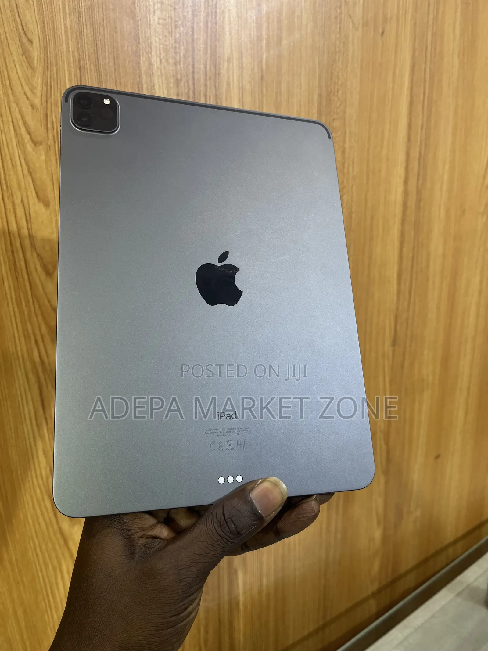 Apple iPad 10.2 (2020) 128 GB Gray