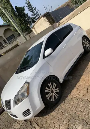 Pontiac Vibe 1.8L 2010 White