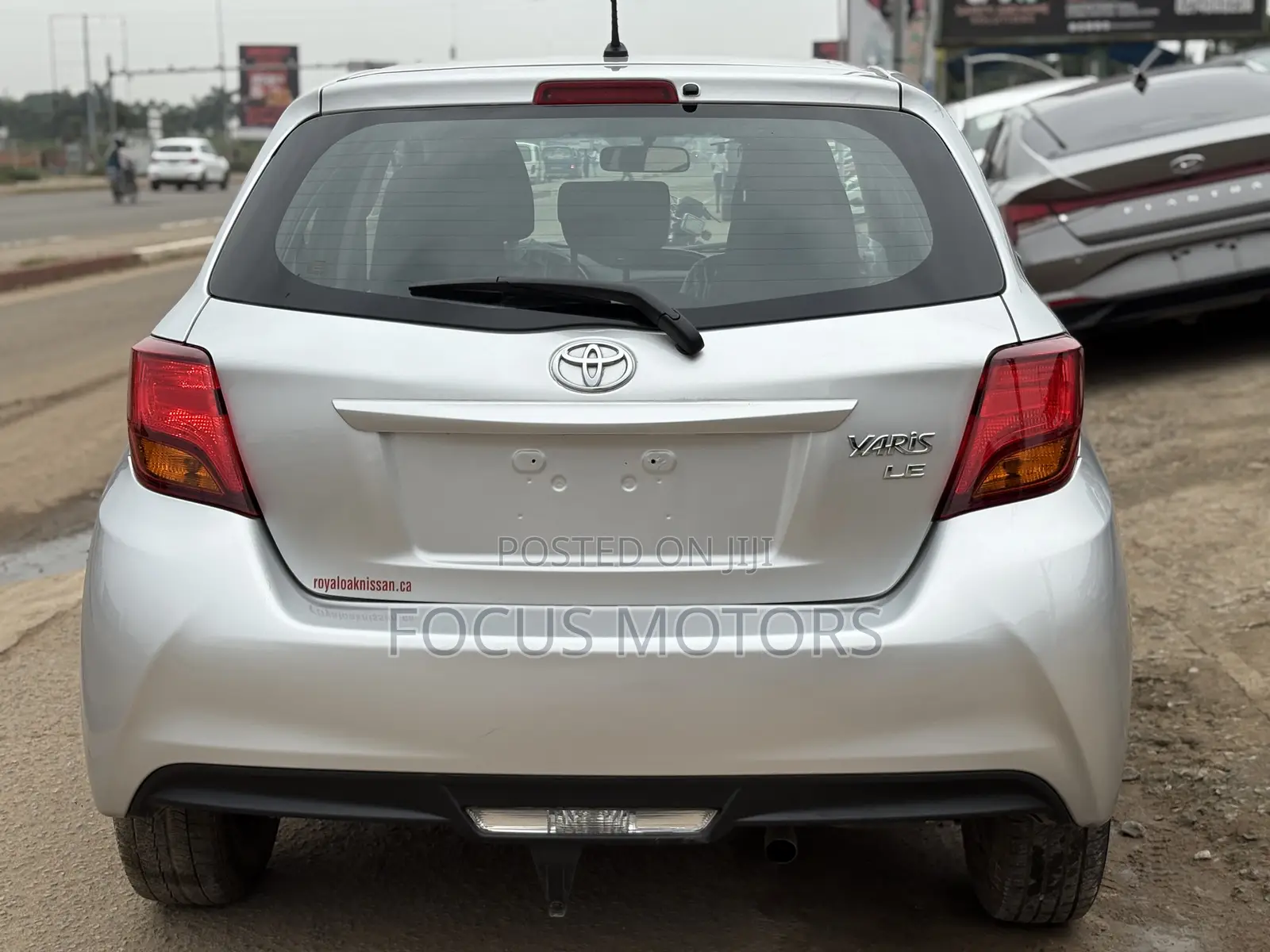 Toyota Yaris LE Hatchback 5dr 2016 Silver