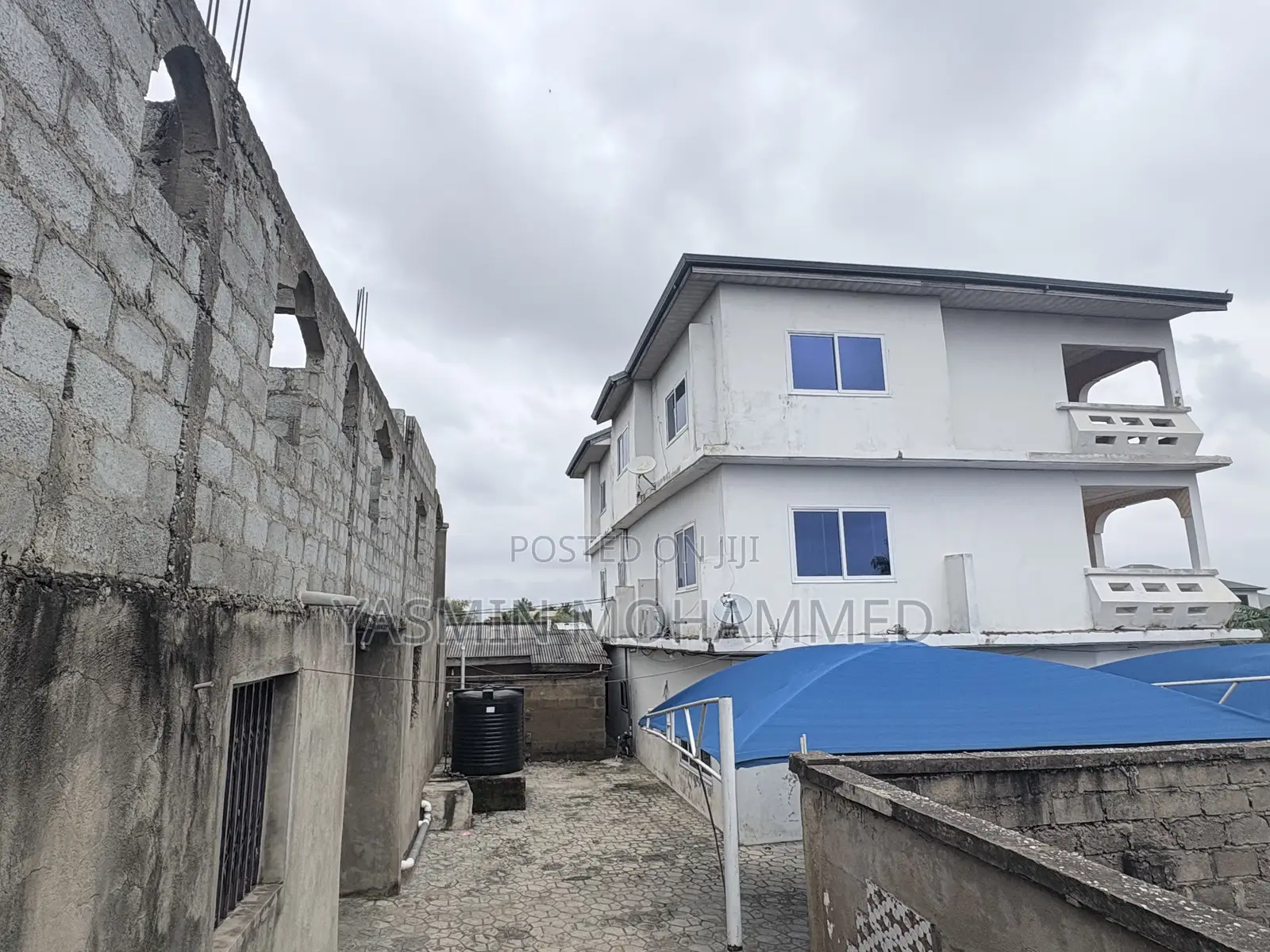 9bdrm House in Gomoa East for sale