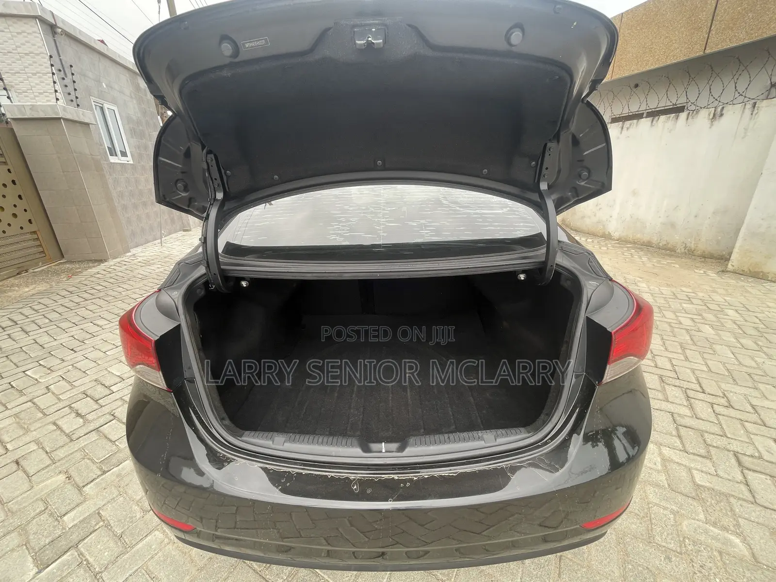 Hyundai Elantra Limited 4dr Sedan (1.8L 4cyl 6A) 2014 Black