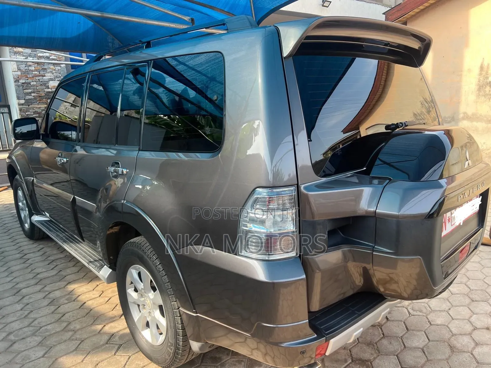 Mitsubishi Pajero 2016