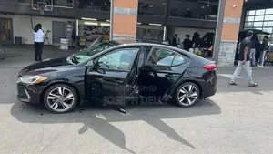 Hyundai Elantra Sport 2018 Black