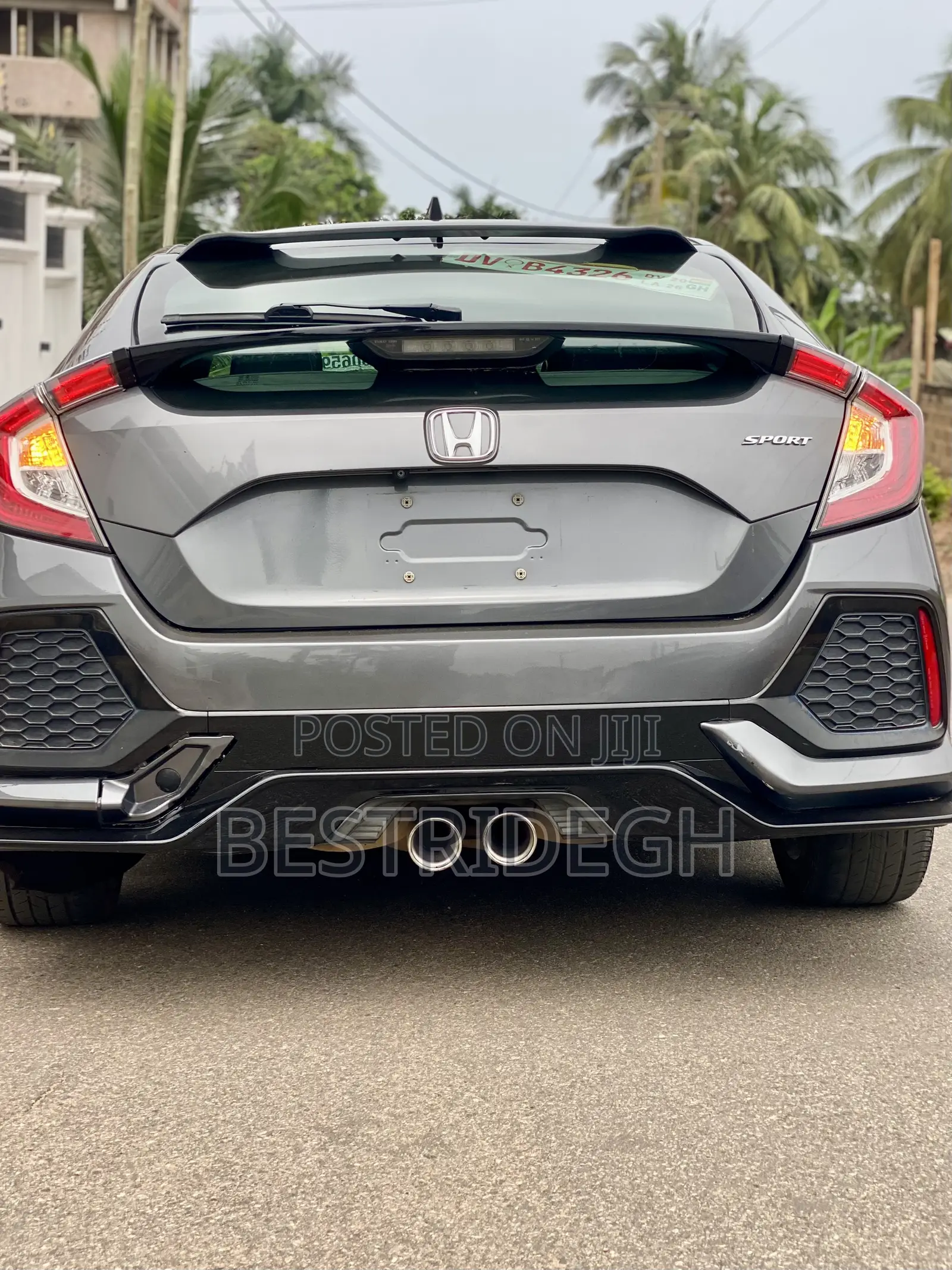 Honda Civic Sport 4dr Hatchback (1.5L 4cyl) 2017 Gray