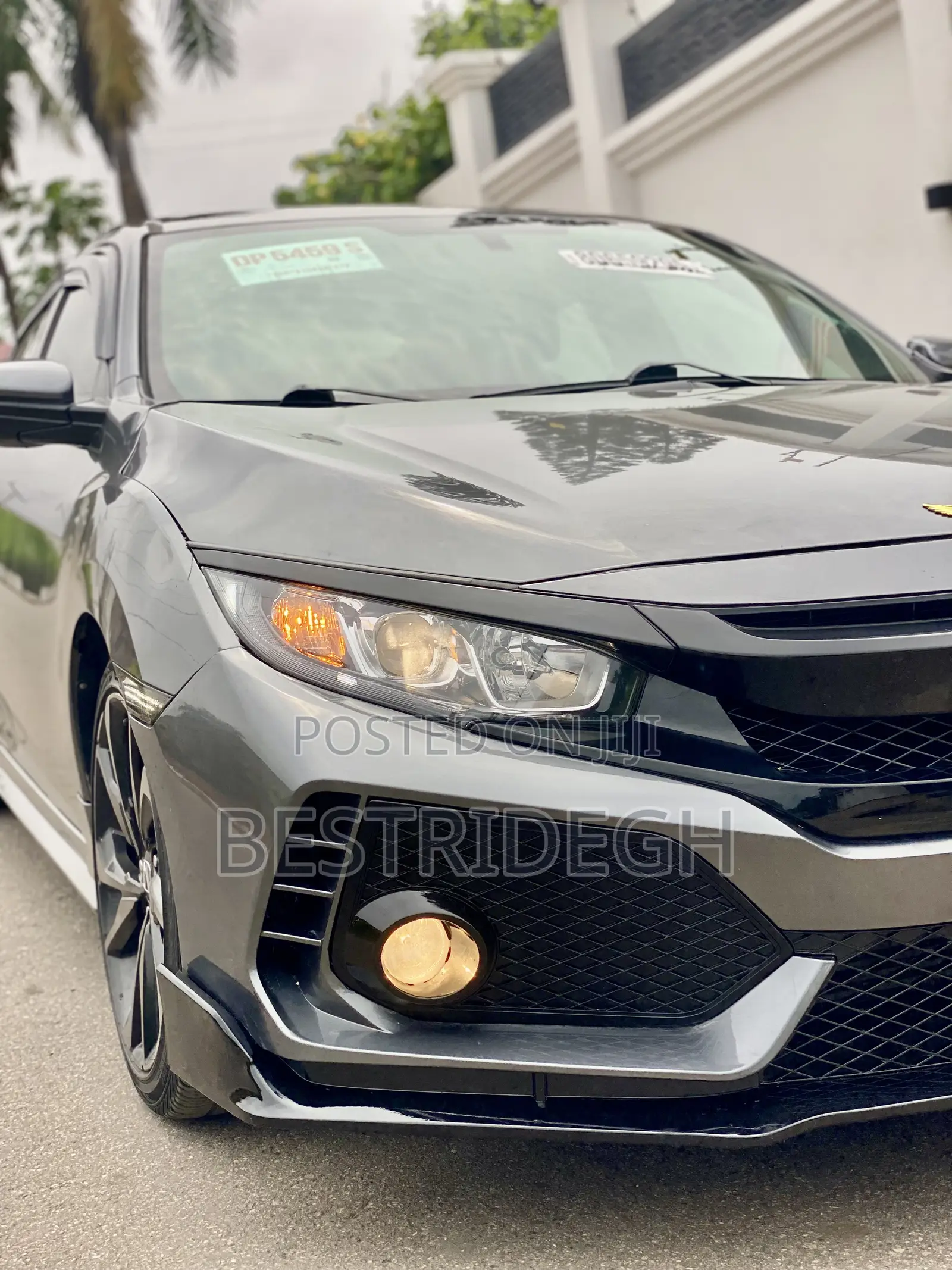 Honda Civic Sport 4dr Hatchback (1.5L 4cyl) 2017 Gray