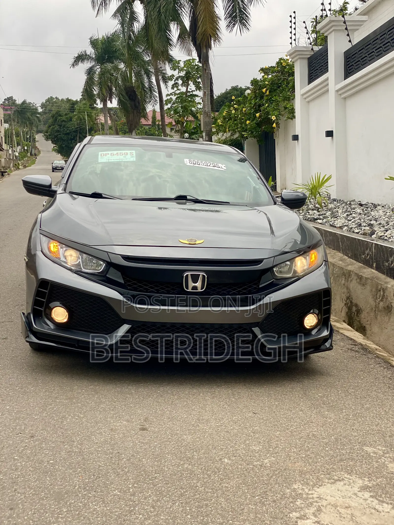 Honda Civic Sport 4dr Hatchback (1.5L 4cyl) 2017 Gray