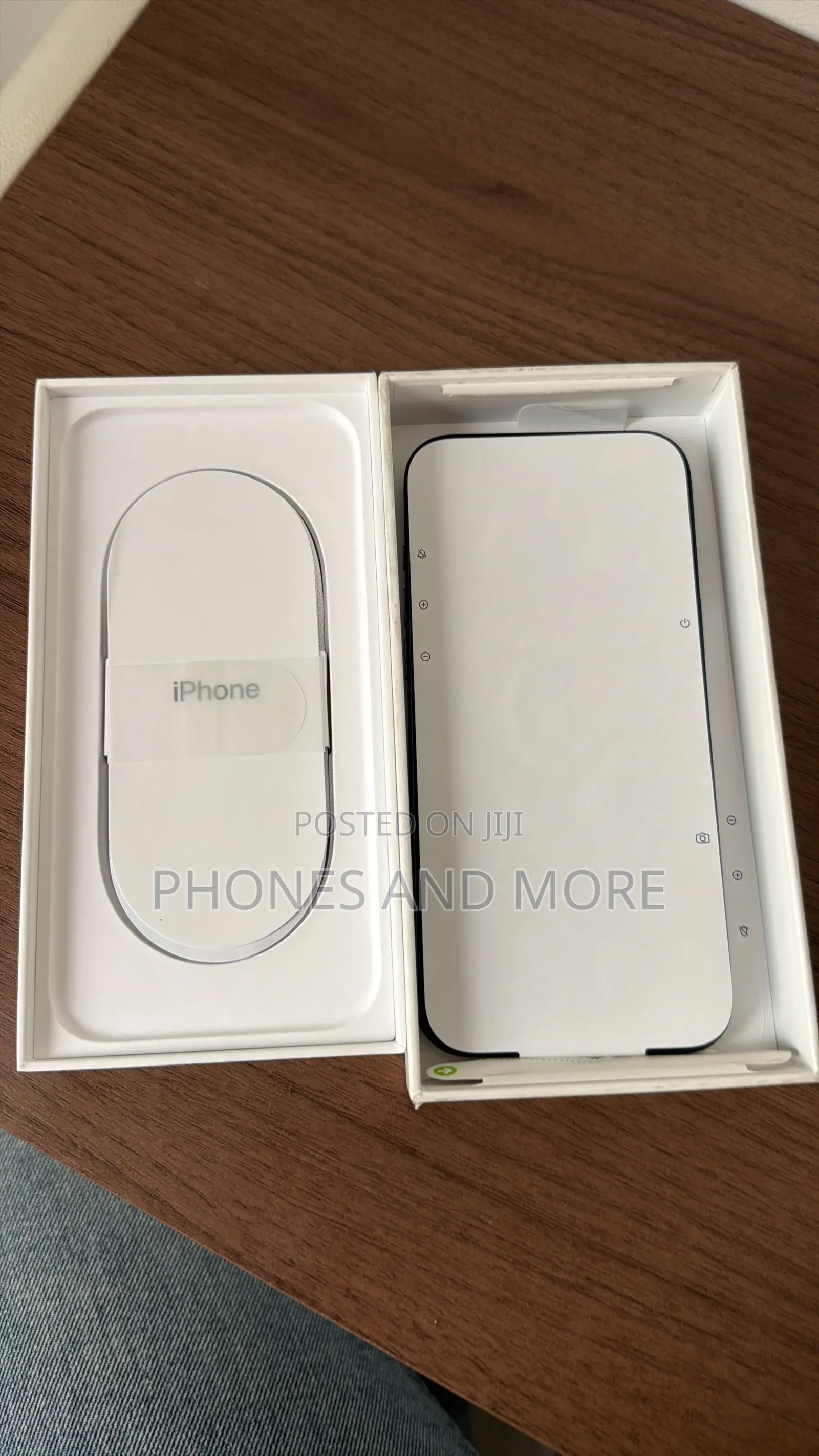 New Apple iPhone 17 Pro Max 256 GB Blue