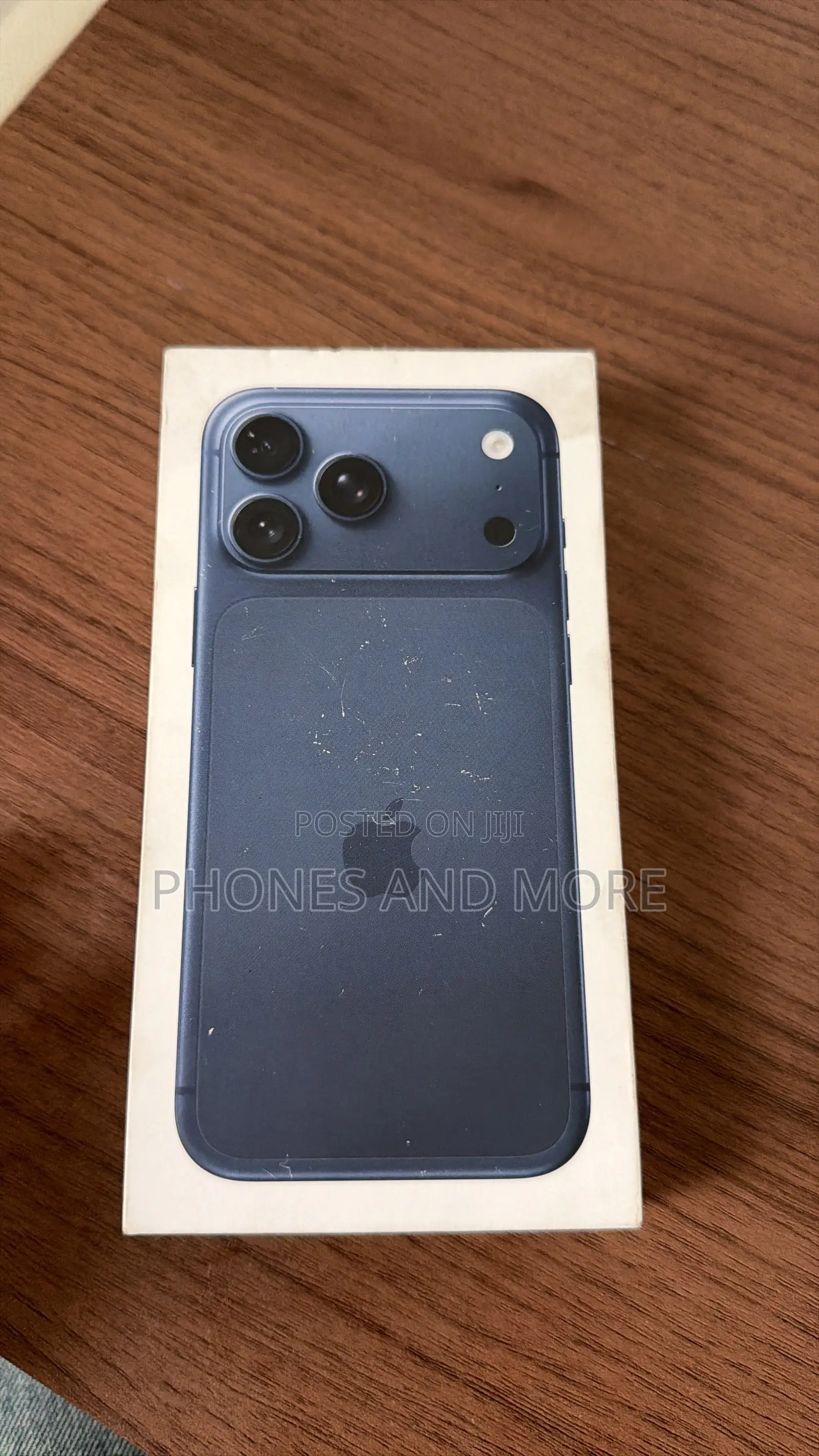New Apple iPhone 17 Pro Max 256 GB Blue