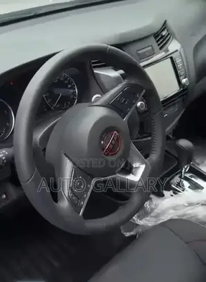 New Nissan Navara 2025 Black