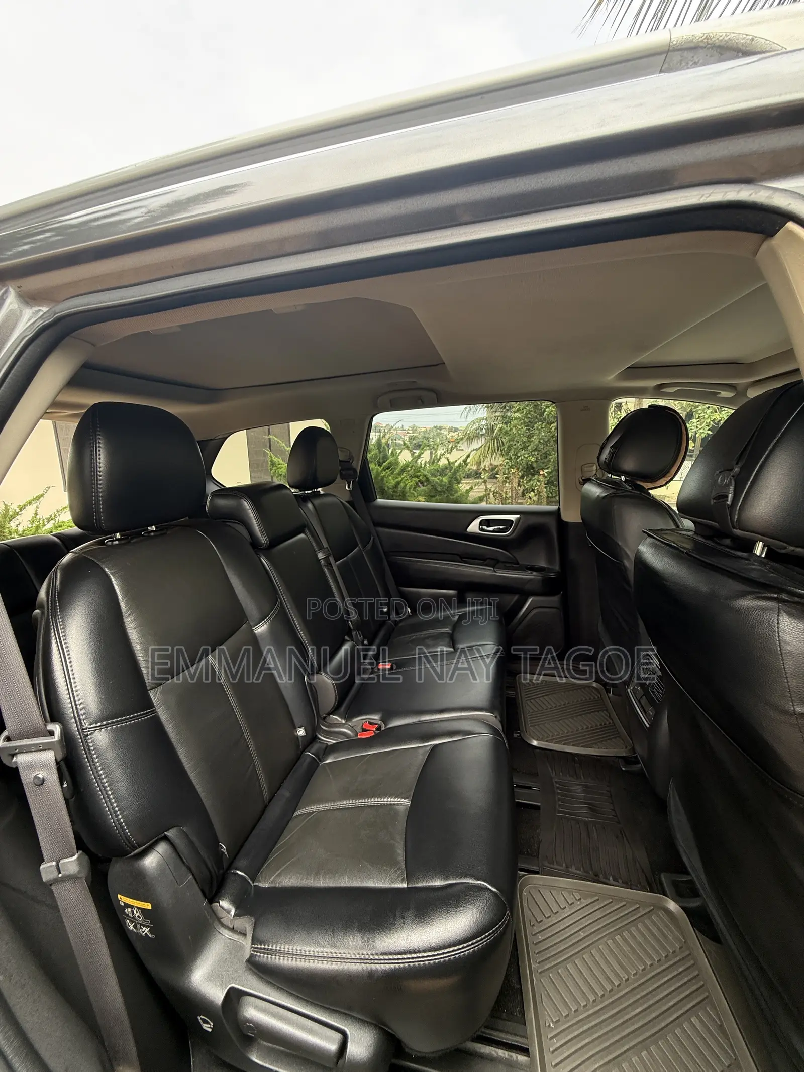Nissan Pathfinder SV 4dr 4x4 (3.5L 6cyl) 2017 Gray