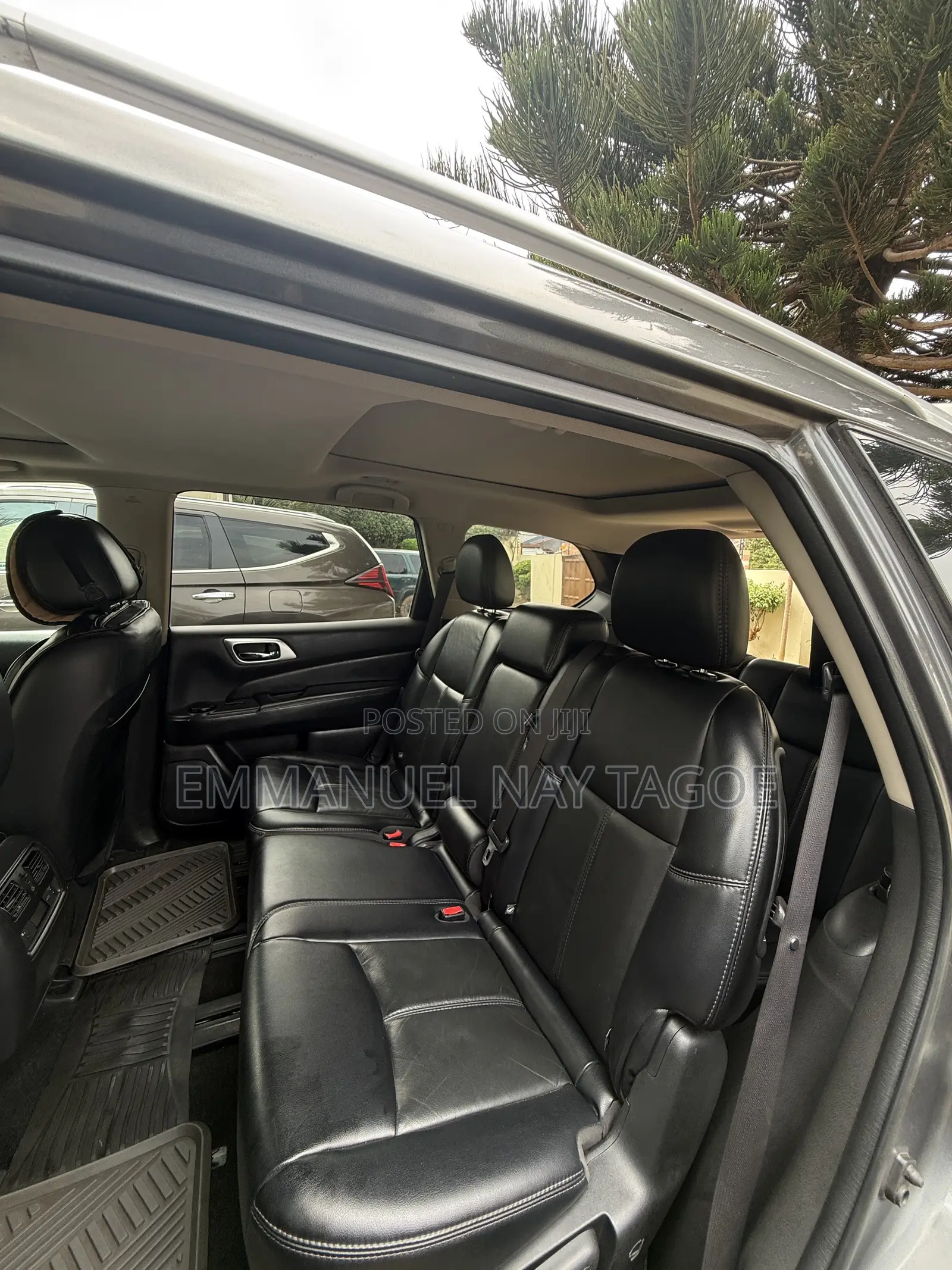 Nissan Pathfinder SV 4dr 4x4 (3.5L 6cyl) 2017 Gray