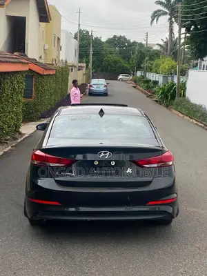 Hyundai Elantra 2017 Black