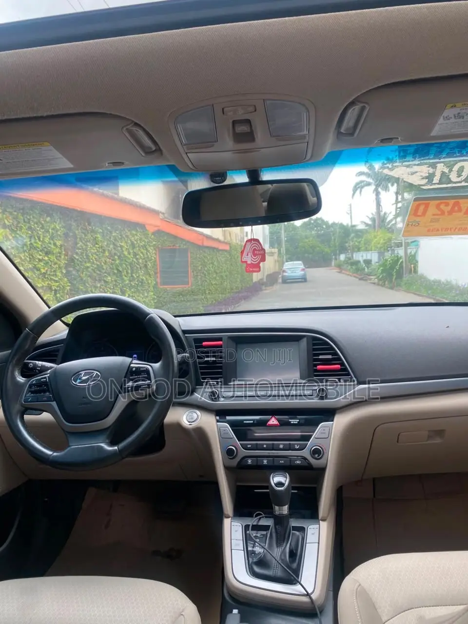 Hyundai Elantra 2017 Black