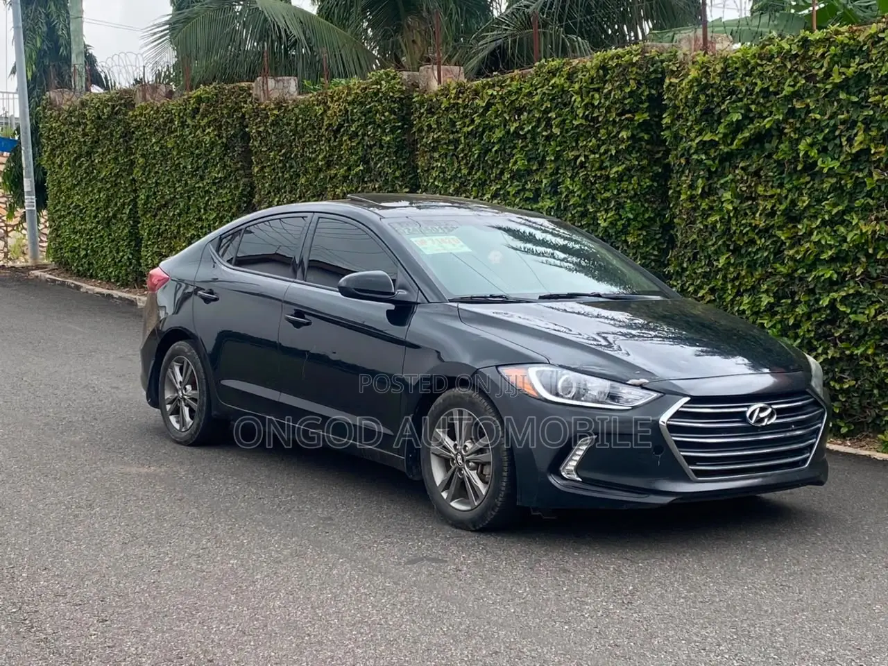 Hyundai Elantra 2017 Black