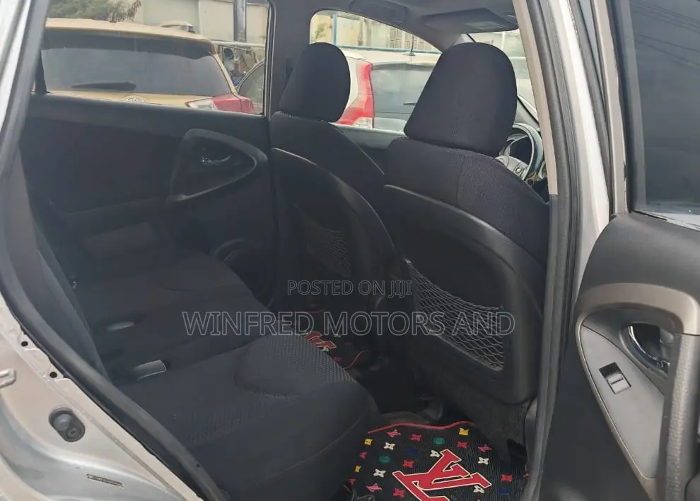 Toyota RAV4 2.5 Limited 4x4 2011 Silver