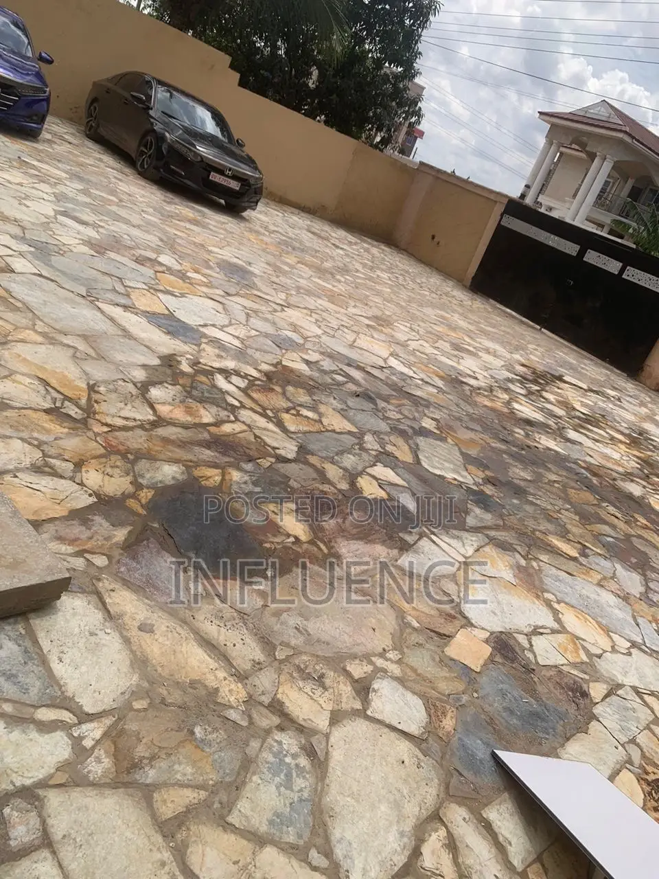 2bdrm Apartment in East Legon for rent
