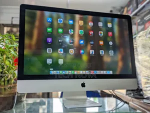 Desktop Computer Apple iMac 8GB Intel Core i5 SSD 2T