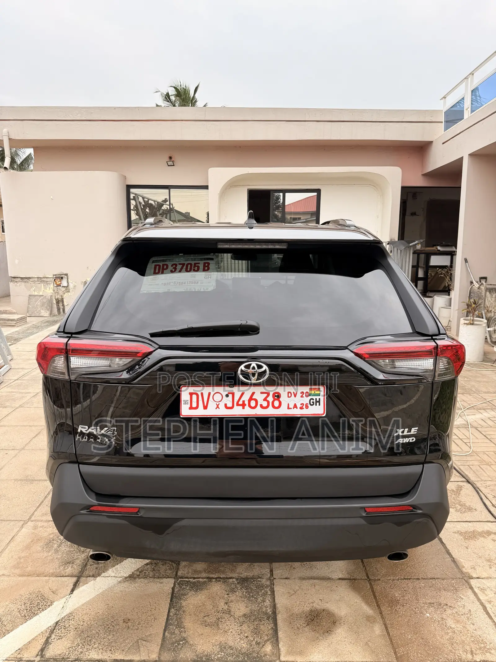 Toyota RAV4 XLE AWD 2019 Black