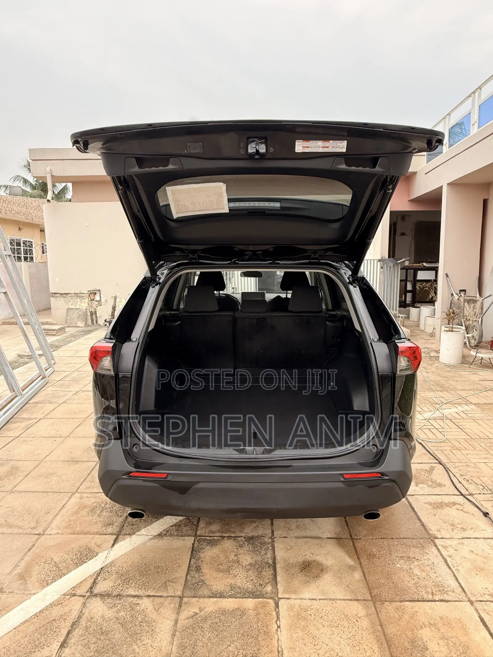 Toyota RAV4 XLE AWD 2019 Black
