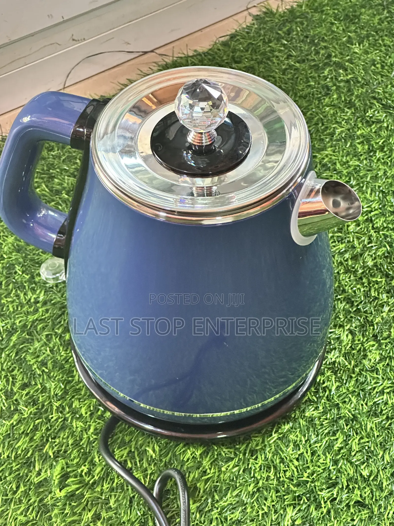 Quality and Classic Electric Kettle (1.7 Litres)