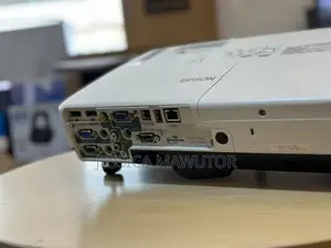 Epson PowerLite 1930, 3LCD Projector, XGA Resolution