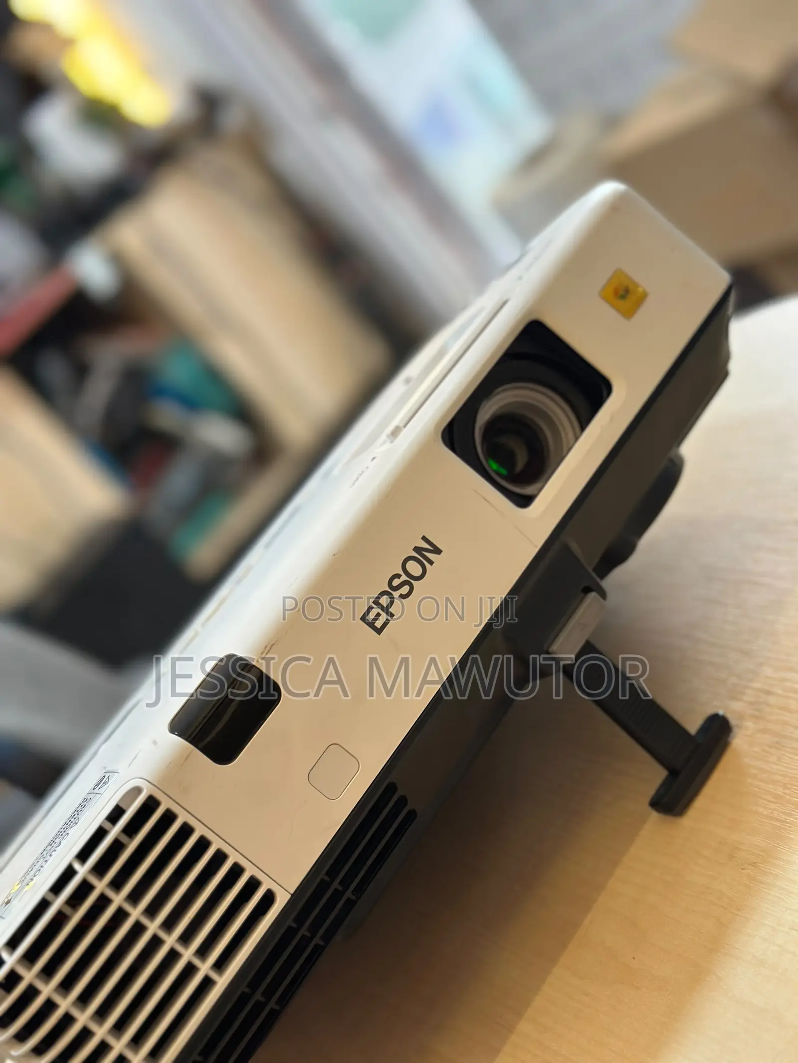 Epson PowerLite 1930, 3LCD Projector, XGA Resolution