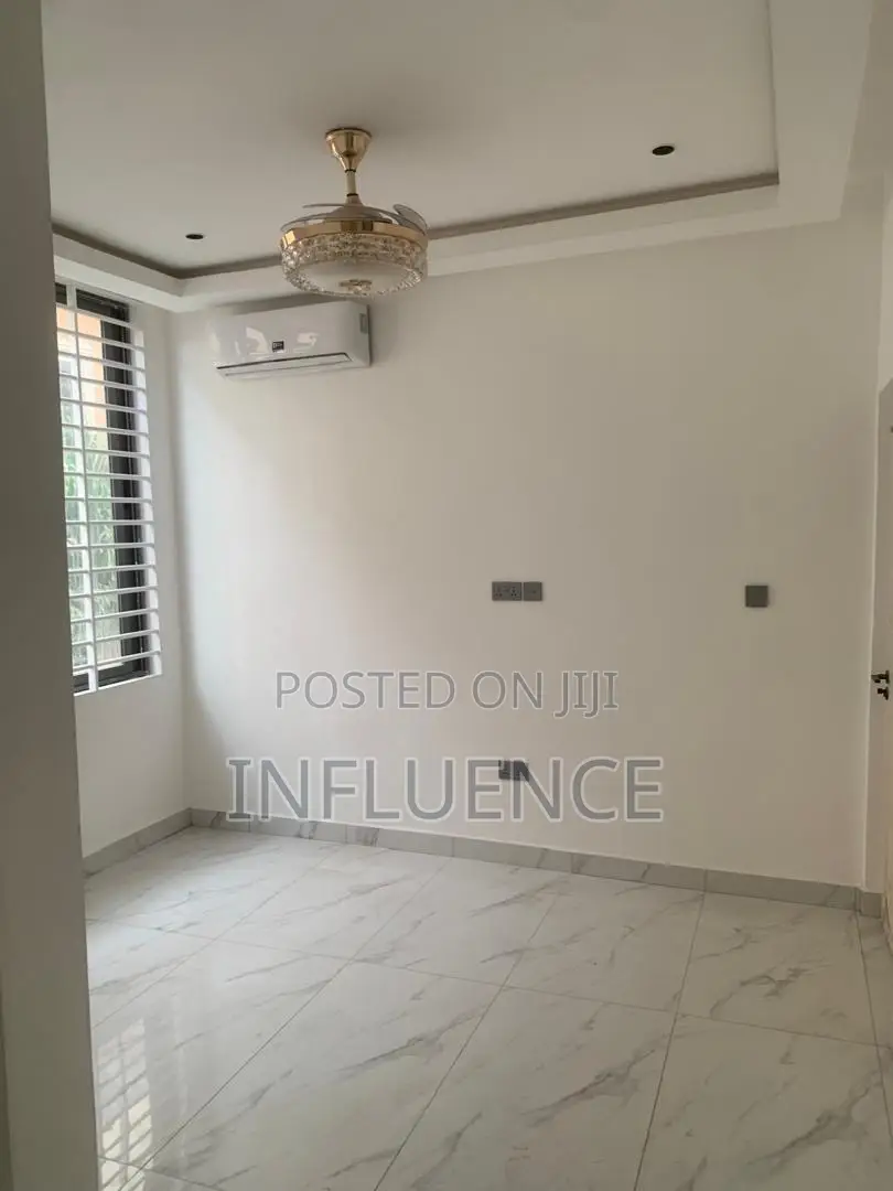 4bdrm House in East Legon for sale
