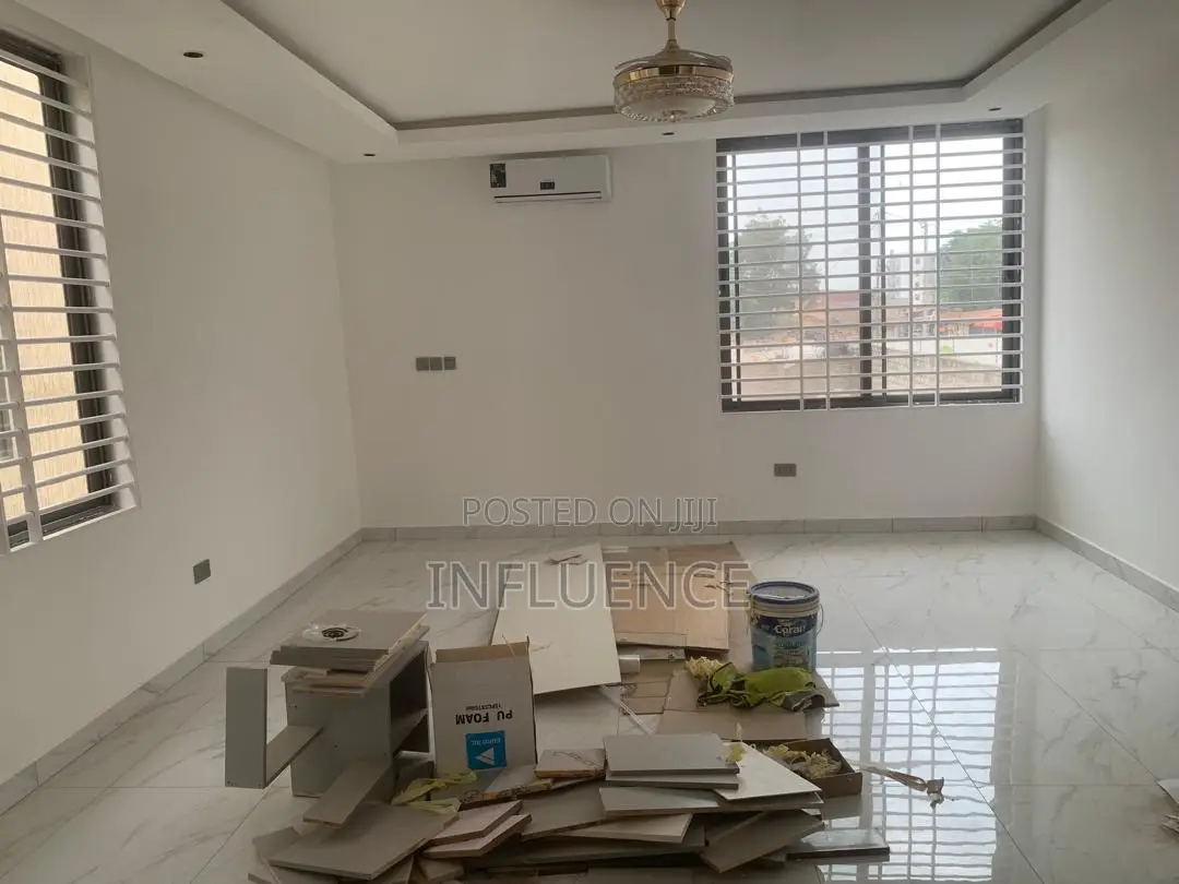 4bdrm House in East Legon for sale