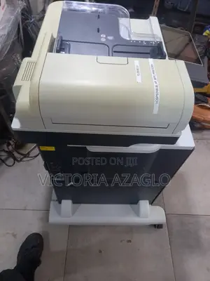 HP Laserjet 700 Color MFP M775