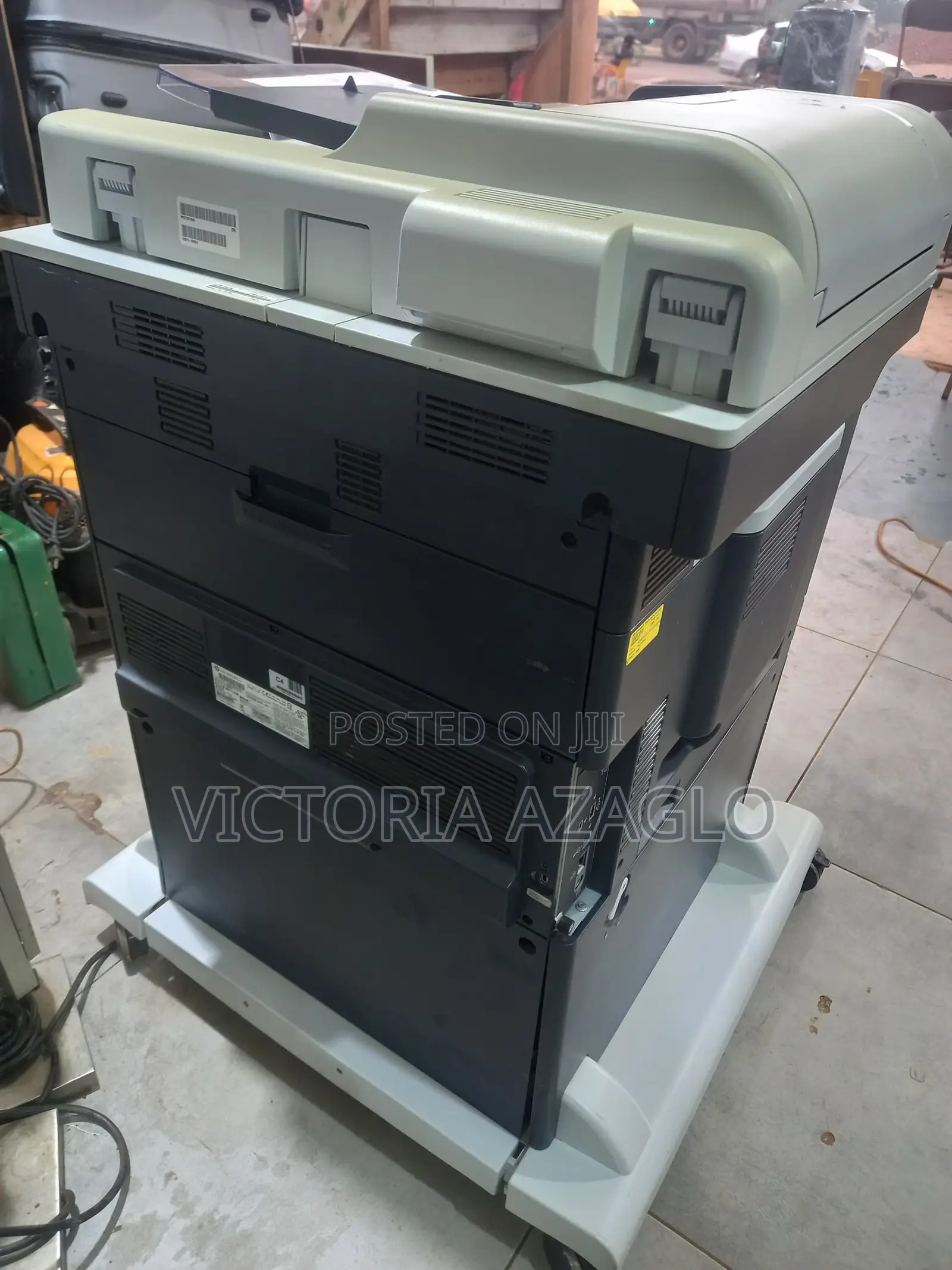 HP Laserjet 700 Color MFP M775