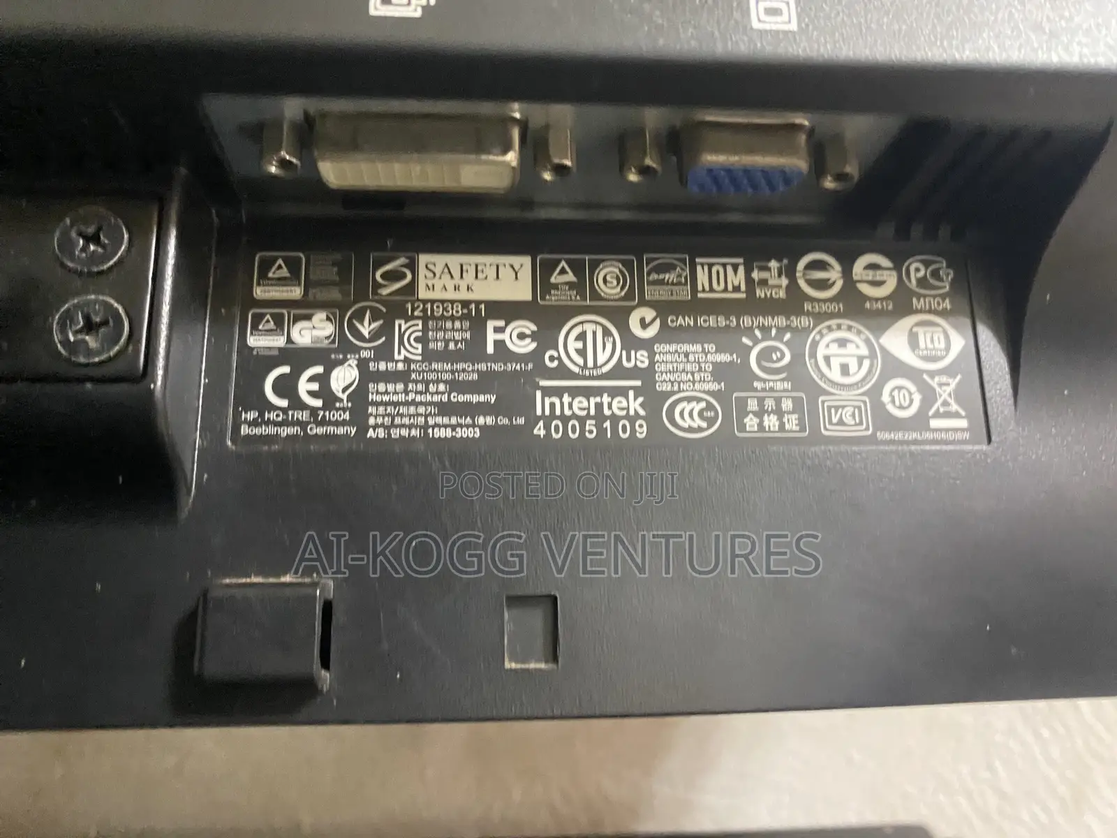 HP Black Monitor