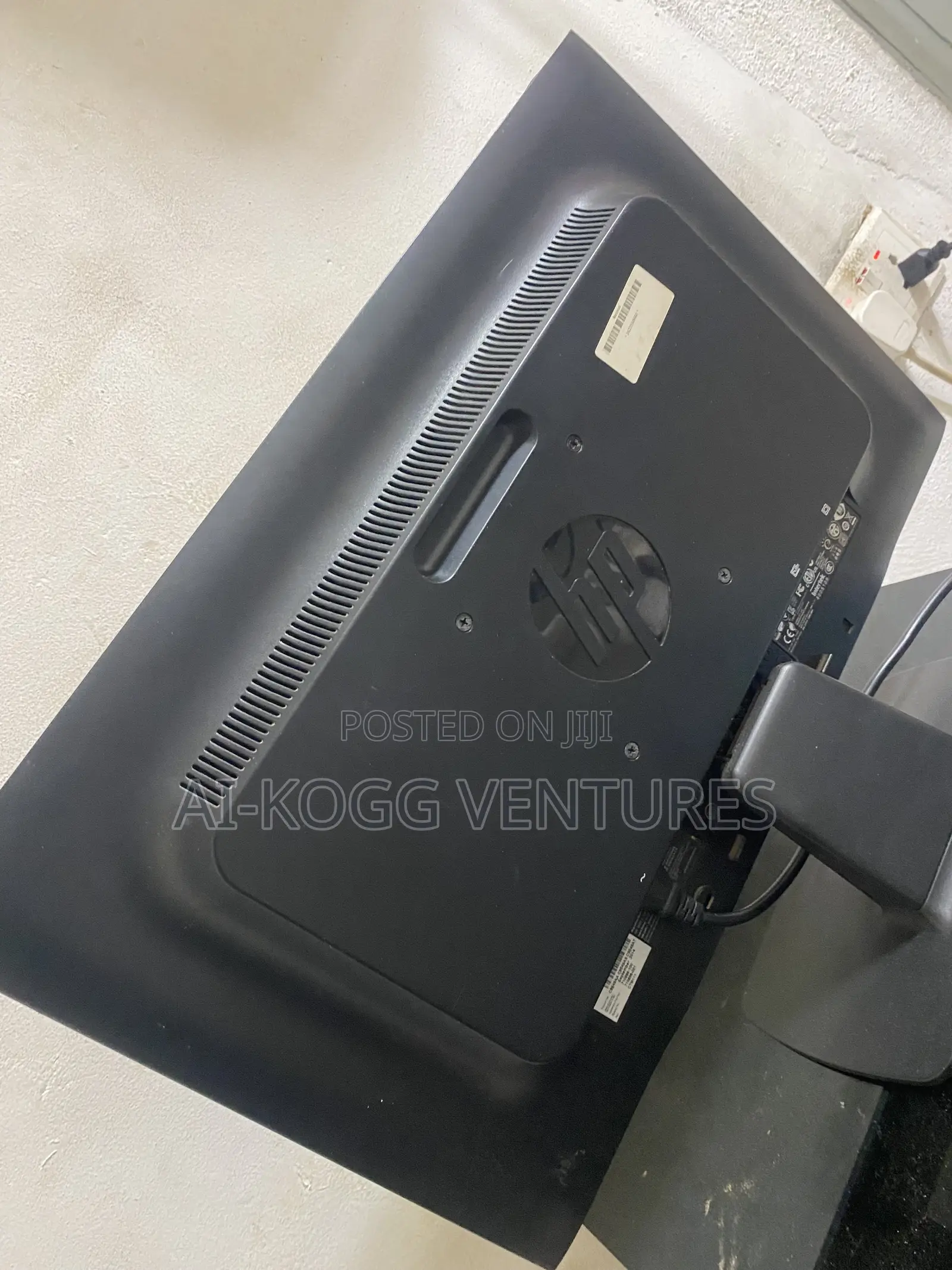 HP Black Monitor