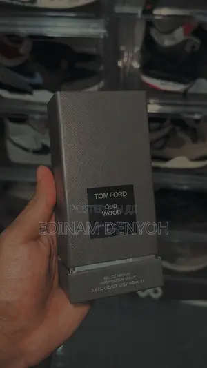 Tom Ford Oud Wood Perfume