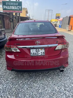Toyota Corolla 2013 Red