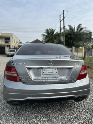 Mercedes-Benz C300 Sport 4Matic Sedan AWD (3.5L 6cyl 7A) 2013 Gray