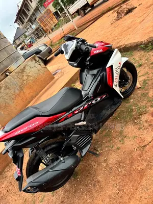 Yamaha 2024 Red